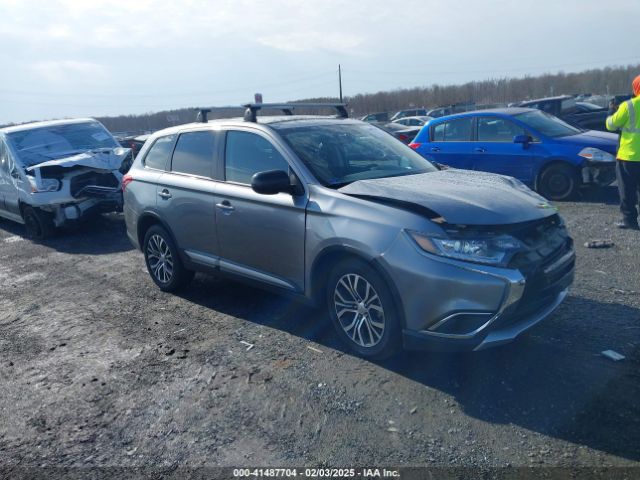 2018 MITSUBISHI OUTLANDER JA4AD2A33JZ017282 Photo 0