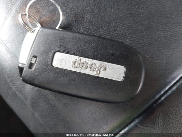 Jeep Grand Cherokee Limited 2015 1C4RJFBG9FC924638 Image 11