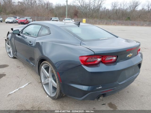 2022 CHEVROLET CAMARO 1G1FB1RXXN0107437 Photo 2