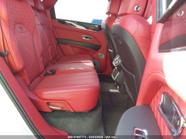 2022 BENTLEY BENTAYGA SJAAM2ZV2NC013035 Photo 7
