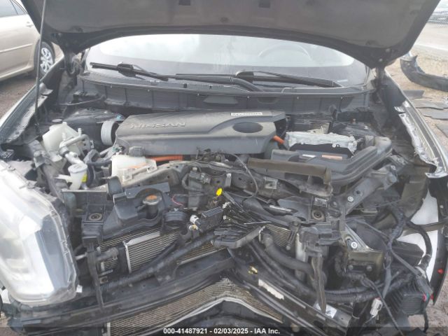 2018 NISSAN ROGUE HYBRID 5N1ET2MV6JC830315 Photo 9