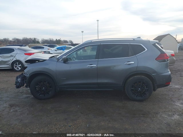 5N1ET2MV6JC830315 Nissan Rogue Hybrid Sv