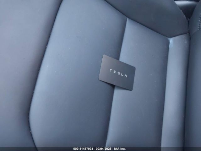 2024 TESLA MODEL Y 7SAYGDEE2RA242815 Photo 10