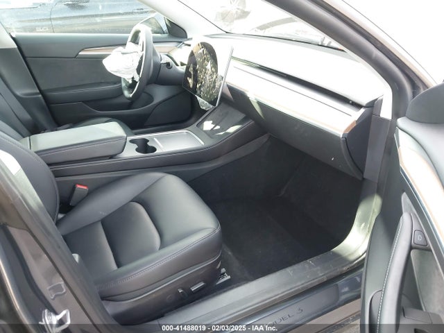 2022 TESLA MODEL 3 5YJ3E1EB3NF199567 Photo 4