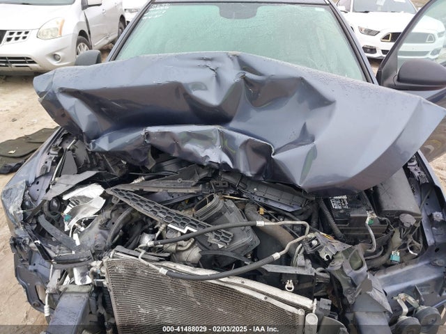 1G1PA5SHXE7346012 Chevrolet Cruze Ls Auto