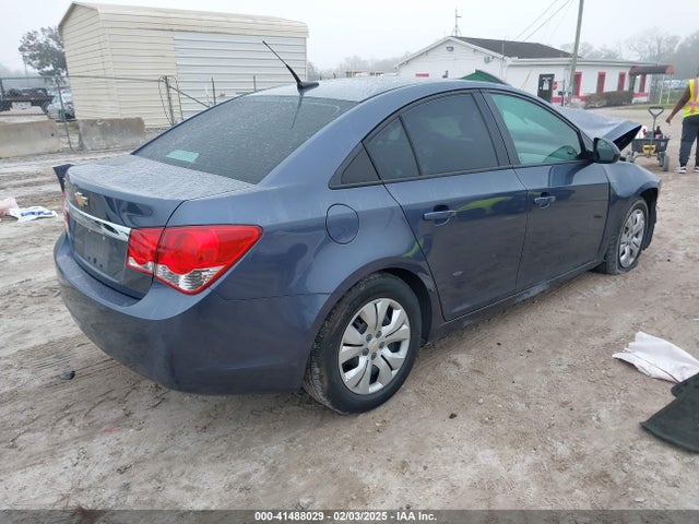 1G1PA5SHXE7346012 Chevrolet Cruze Ls Auto