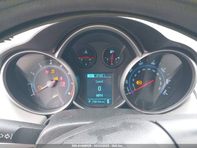1G1PA5SHXE7346012 Chevrolet Cruze Ls Auto