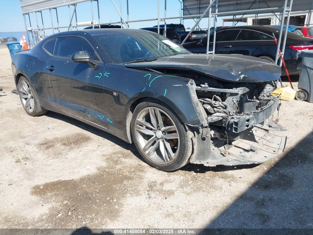 1G1FB1RS8J0163715 Chevrolet Camaro 1lt