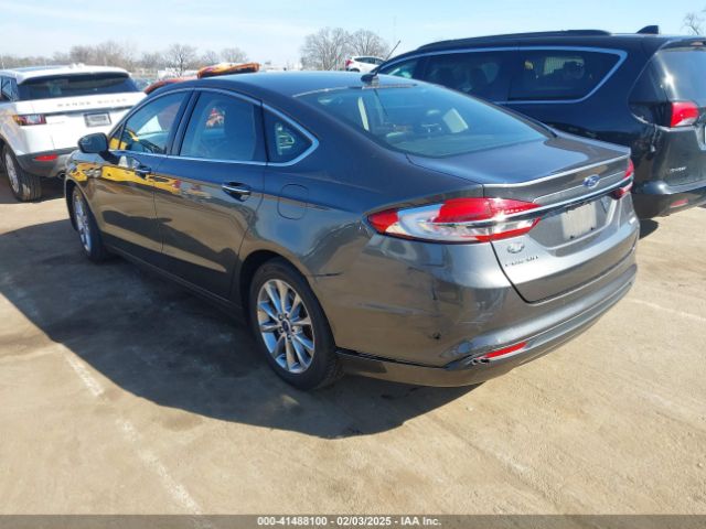 2017 FORD FUSION 3FA6P0HDXHR401988 Photo 2