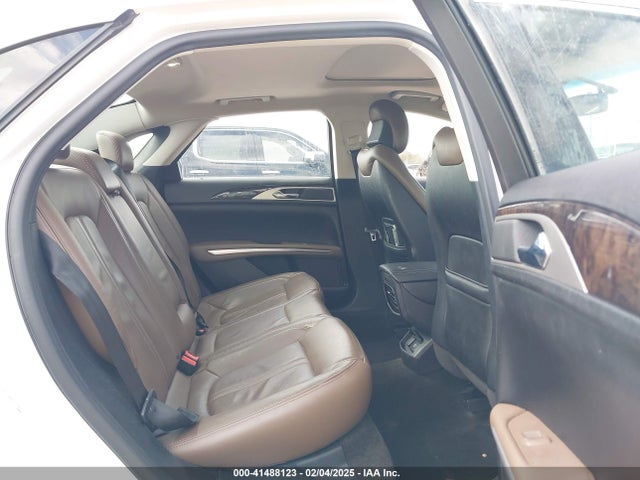 3LN6L2GK0GR630062 Lincoln MKZ