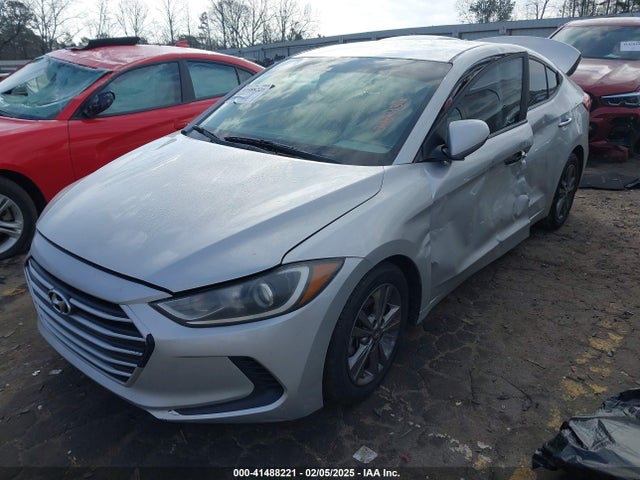 5NPD84LF4JH322436 Hyundai ELANTRA SEL