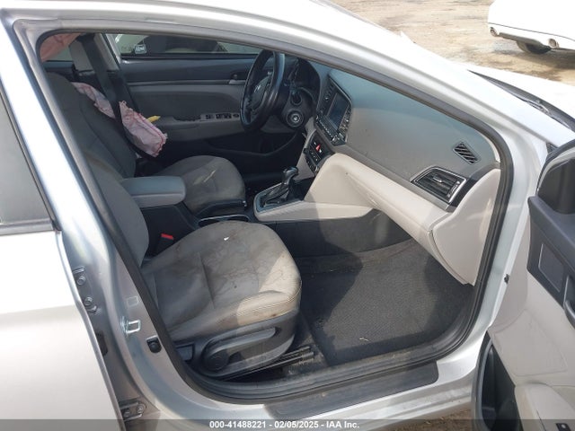 5NPD84LF4JH322436 Hyundai ELANTRA SEL