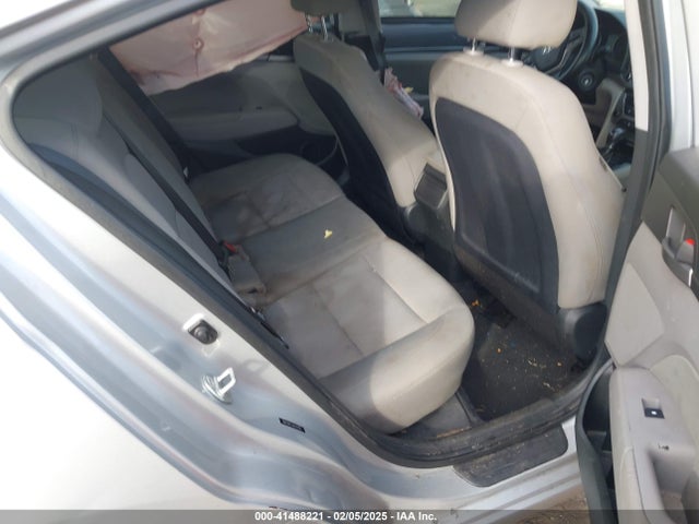 5NPD84LF4JH322436 Hyundai ELANTRA SEL