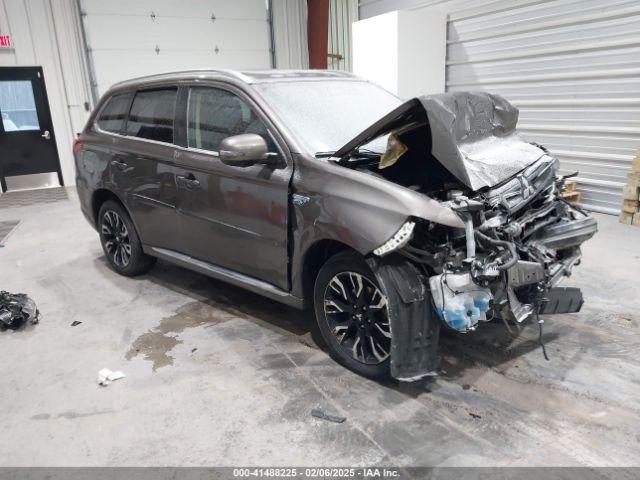 2018 MITSUBISHI OUTLANDER PHEV JA4J24A53JZ027619 Photo 0