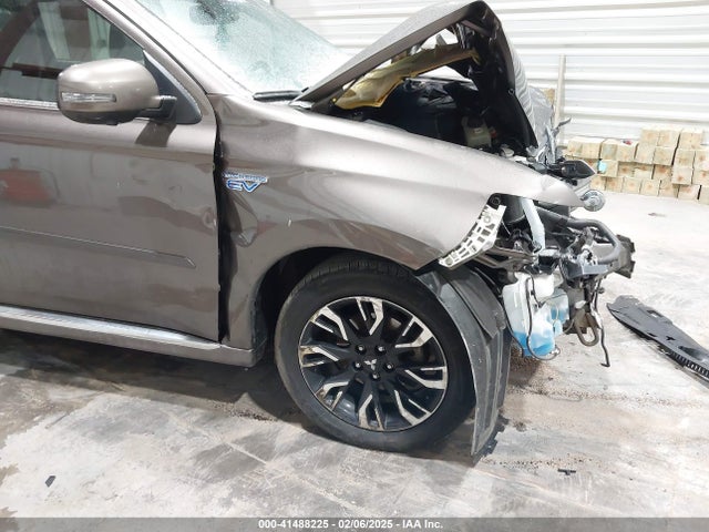 JA4J24A53JZ027619 Mitsubishi Outlander Phev Gt
