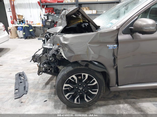 JA4J24A53JZ027619 Mitsubishi Outlander Phev Gt
