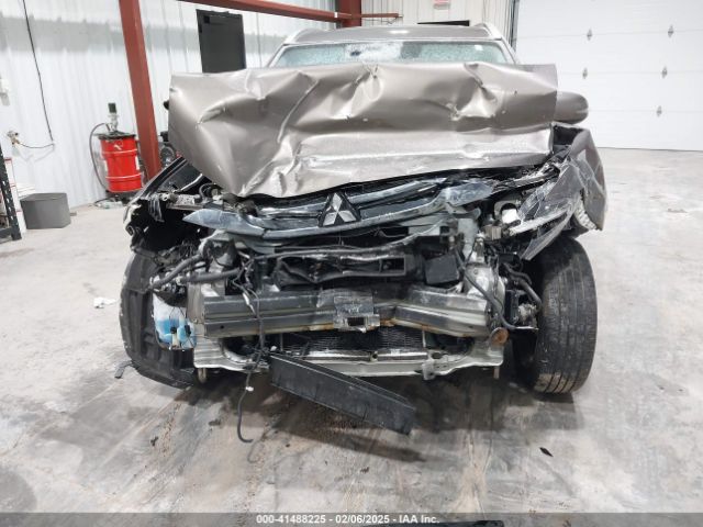 2018 MITSUBISHI OUTLANDER PHEV JA4J24A53JZ027619 Photo 5