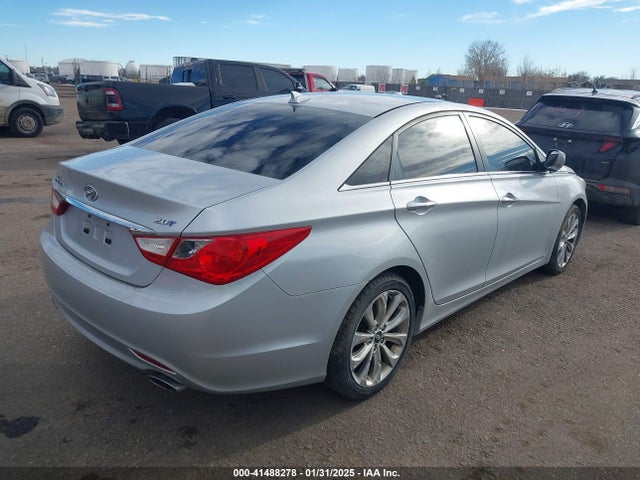 Продажа на аукционе авто 2012 Hyundai Sonata Se 2.0t, vin: 5NPEC4AB7CH365884, номер лота: 41488278