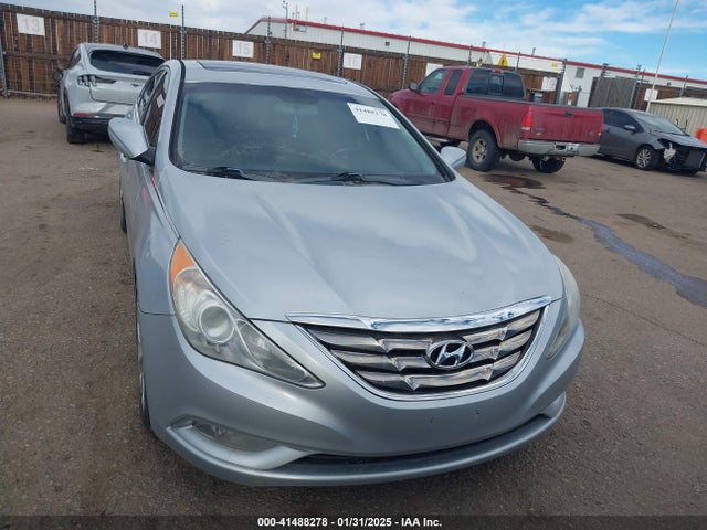 Продажа на аукционе авто 2012 Hyundai Sonata Se 2.0t, vin: 5NPEC4AB7CH365884, номер лота: 41488278