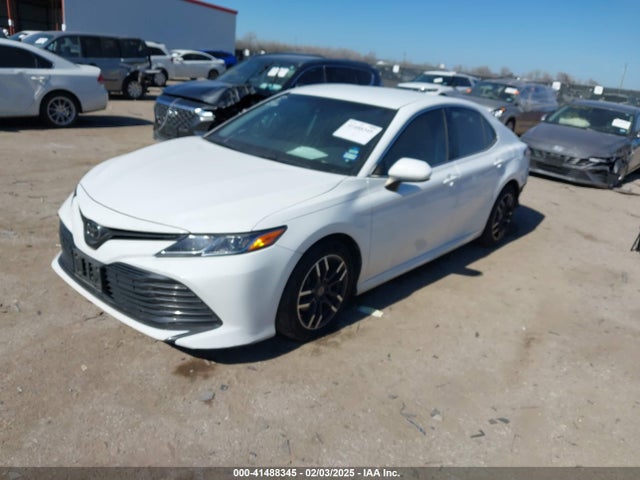 4T1B11HK8JU113895 Toyota CAMRY LE