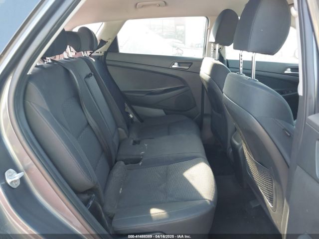 KM8J33A43KU060487 Hyundai Tucson Value