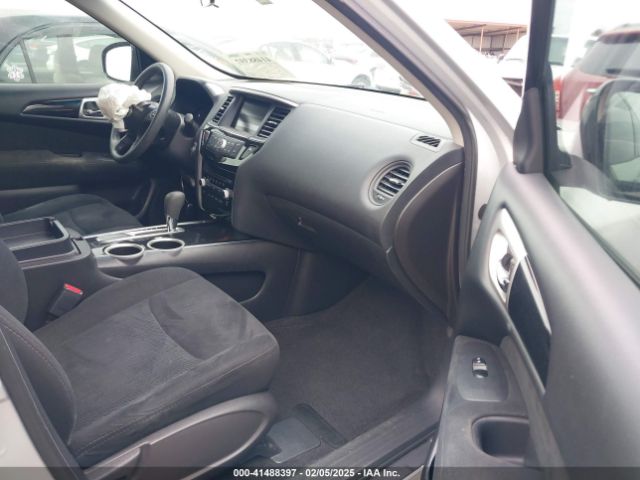5N1AR2MN9FC669494 Nissan Pathfinder S