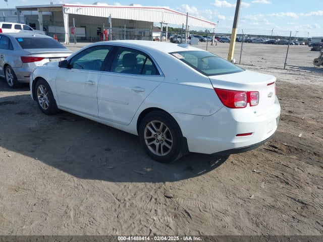 Chevrolet MALIBU 1LT 2015 1G11C5SL9FU130644 Image 3