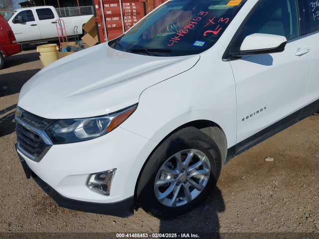2GNAXJEV0J6304083 Chevrolet EQUINOX LT