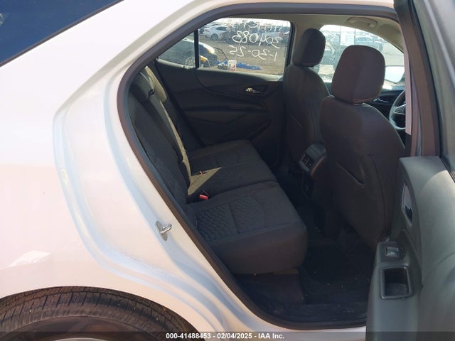 2GNAXJEV0J6304083 Chevrolet EQUINOX LT