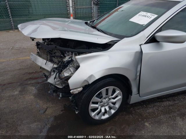 1N4AL3AP1EC147383 Nissan Altima 2.5 S