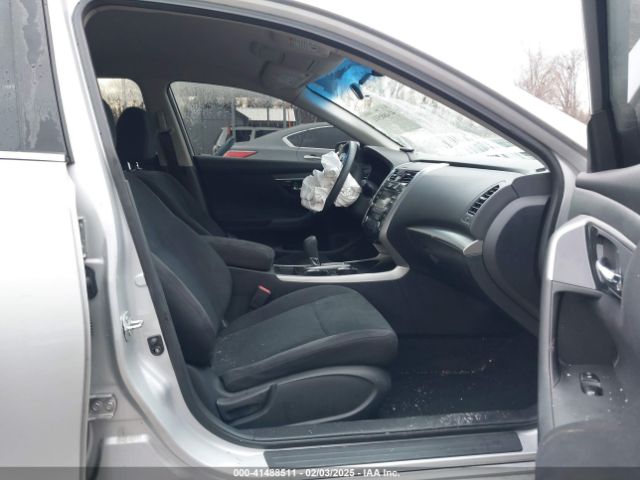 1N4AL3AP1EC147383 Nissan Altima 2.5 S