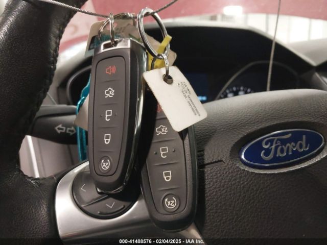 1FADP3N21EL369017 Ford Focus Titanium