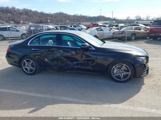 WDDZF4KB6KA632323 Mercedes-Benz E 300 4matic