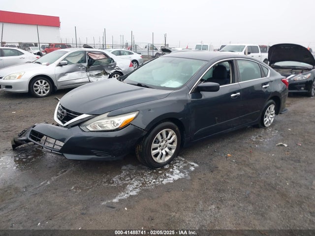 Nissan Altima 2.5 S 2017 1N4AL3APXHN319225 Image 2