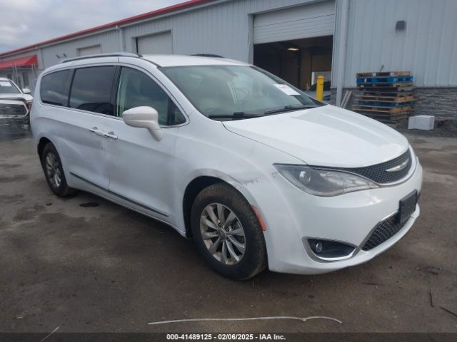 2019 CHRYSLER PACIFICA 2C4RC1BG7KR613188 Photo 0