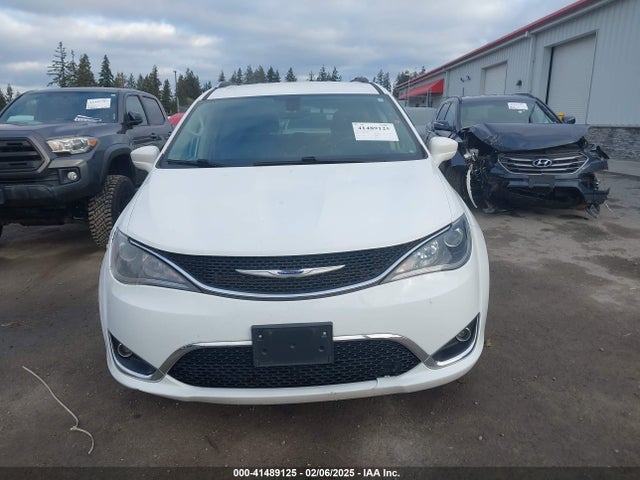 Chrysler Pacifica Touring L 2019 2C4RC1BG7KR613188 Image 12