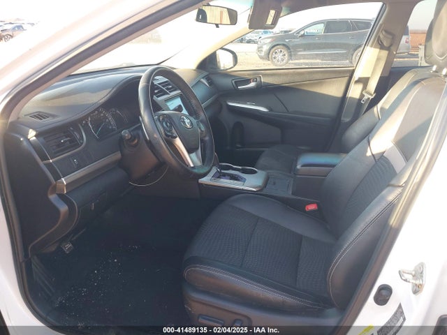 4T1BF1FK4EU444595 Toyota CAMRY SE