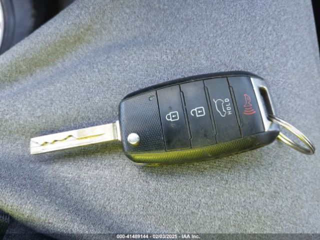 5XYPG4A36KG583391 KIA Sorento 2.4l L