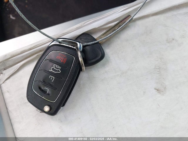 5XYZU3LB2GG365004 Hyundai Santa Fe Sport 2.4l