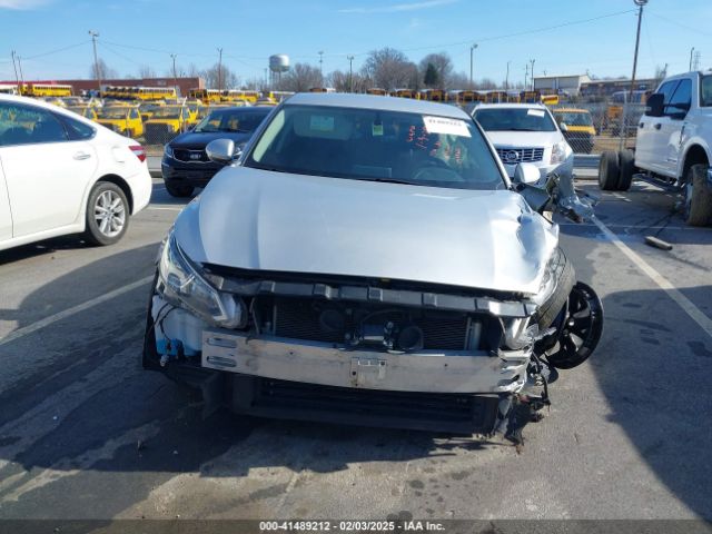 1N4BL4BV1KC174960 Nissan Altima 2.5 S