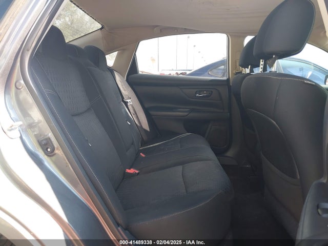 Nissan Altima 2.5 S 2016 1N4AL3AP5GN383266 Image 8