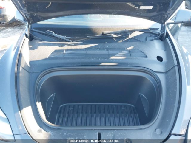 7SAYGDEE1NF481396 Tesla Model Y Long Range Dual Motor All-wheel Drive