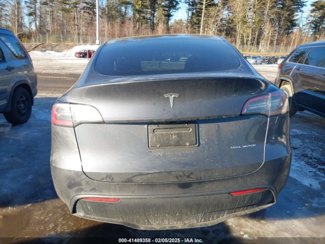 7SAYGDEE1NF481396 Tesla Model Y Long Range Dual Motor All-wheel Drive