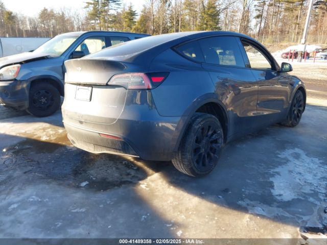 7SAYGDEE1NF481396 Tesla Model Y Long Range Dual Motor All-wheel Drive