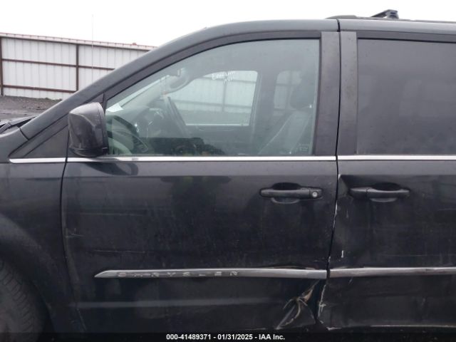 2C4RC1BG1FR534220 Chrysler Town & Country Touring