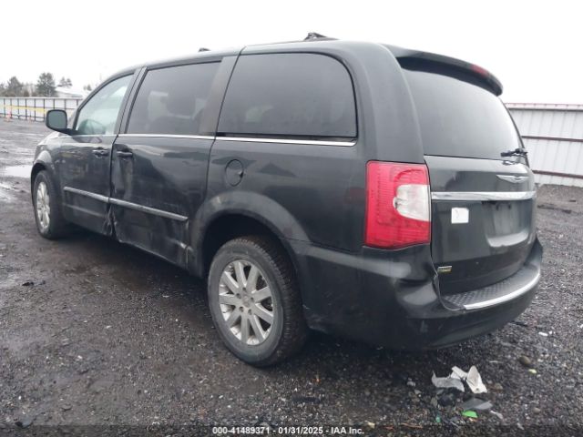 2015 CHRYSLER TOWN & COUNTRY 2C4RC1BG1FR534220 Photo 2