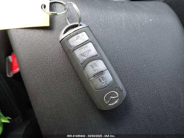 3MZBM1U77GM313559 Mazda Mazda3 I Sport