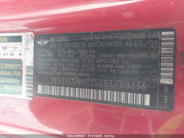 2008 MINI COOPER S CLUBMAN WMWMM33568TP88336 Photo 8
