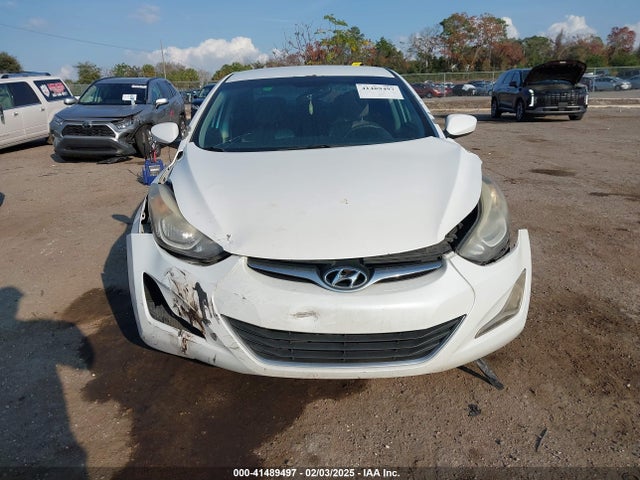 Hyundai ELANTRA SE 2015 5NPDH4AE5FH576013 Image 12