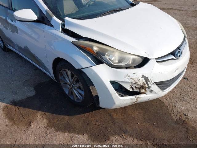 Hyundai ELANTRA SE 2015 5NPDH4AE5FH576013 Image 6
